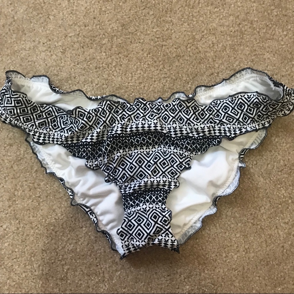 VS bikini bottoms